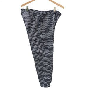 Van Heusen Women Cropped Pants.